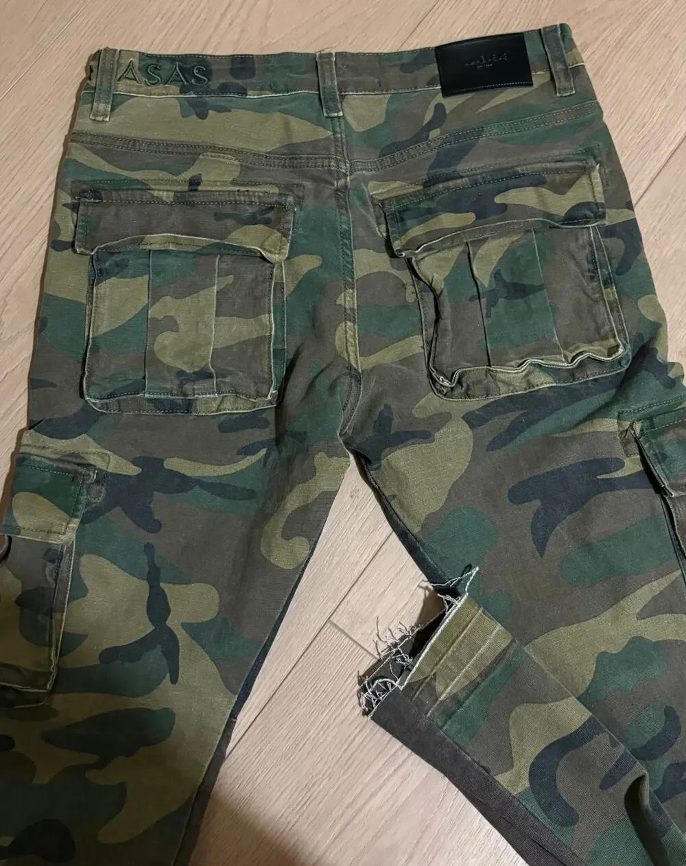 Valabasas Camo Patchwork Cargo Flare Pants Men’s Size 32